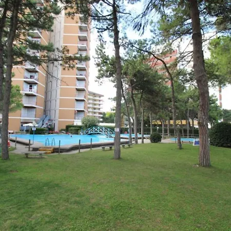 Sunny Seaside Flat With Terrace And Pool Λινιάνο Σαμπιαντόρο